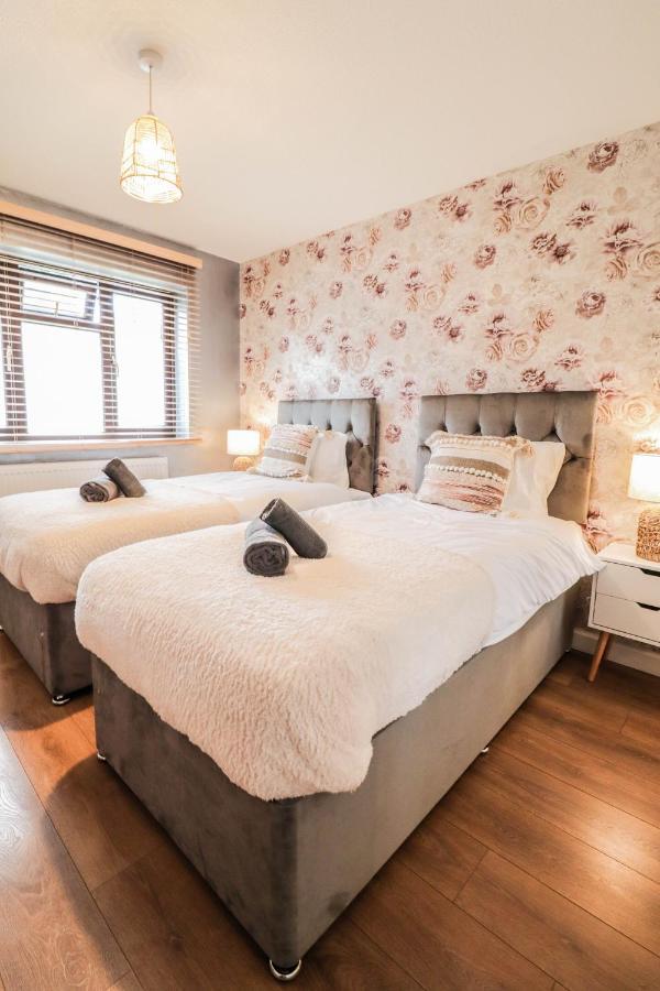 Apartment Spacious 1 Bed Flat-free Parking